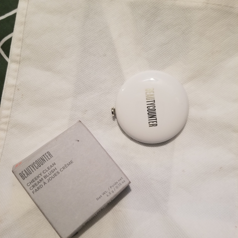 Cheeky clean cream blush paloma